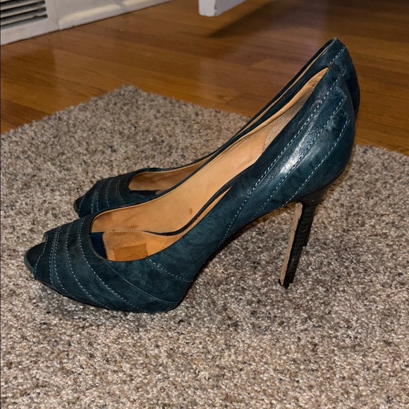 L.A.M.B. Gwen Stefani lamb aqua color size 10 heels - Picture 2 of 9